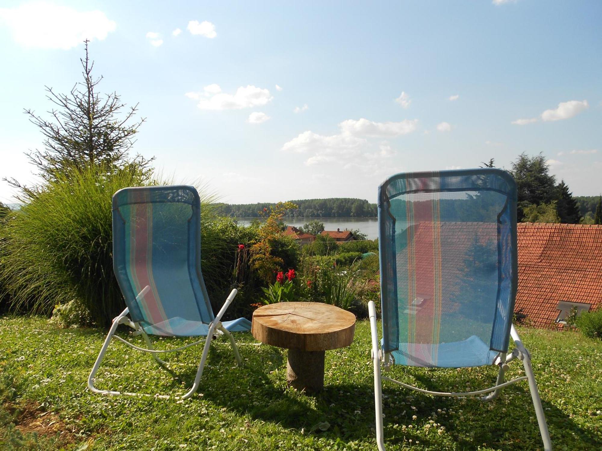 Hostelche Guest House Semendire Dış mekan fotoğraf